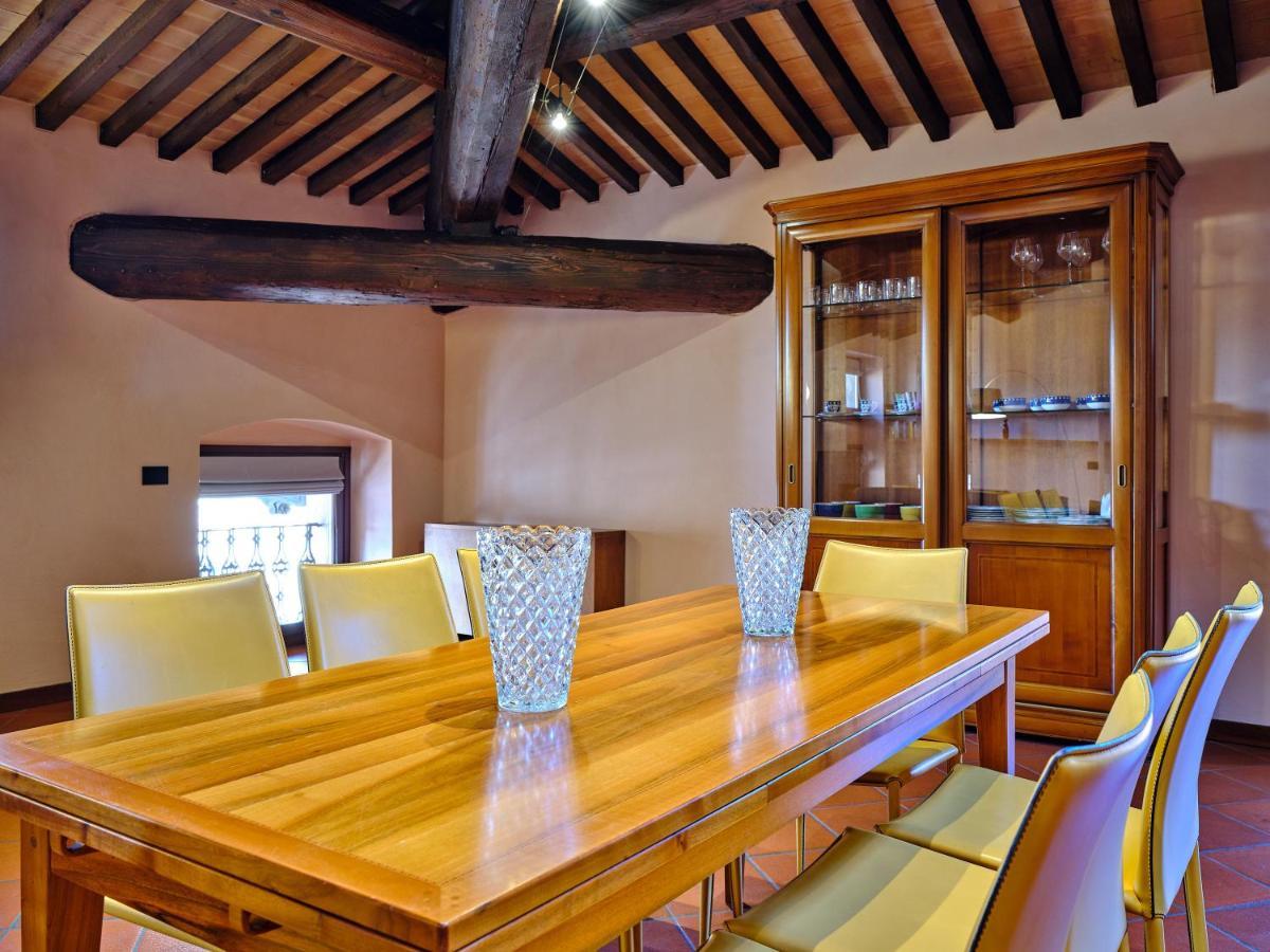 Apartmentsarena - Residenza Degli Scaligeri - Piazza Erbe Verona Luaran gambar