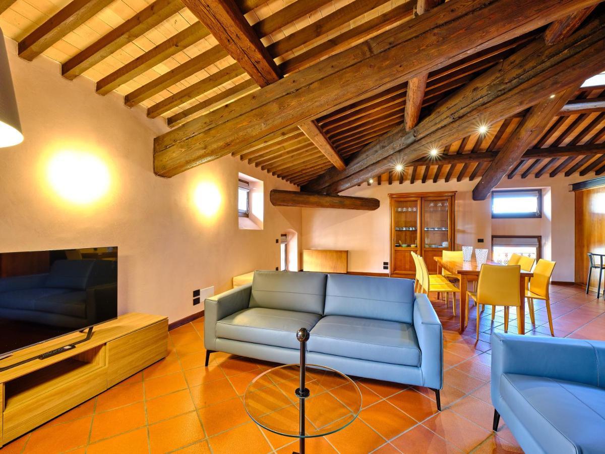 Apartmentsarena - Residenza Degli Scaligeri - Piazza Erbe Verona Luaran gambar